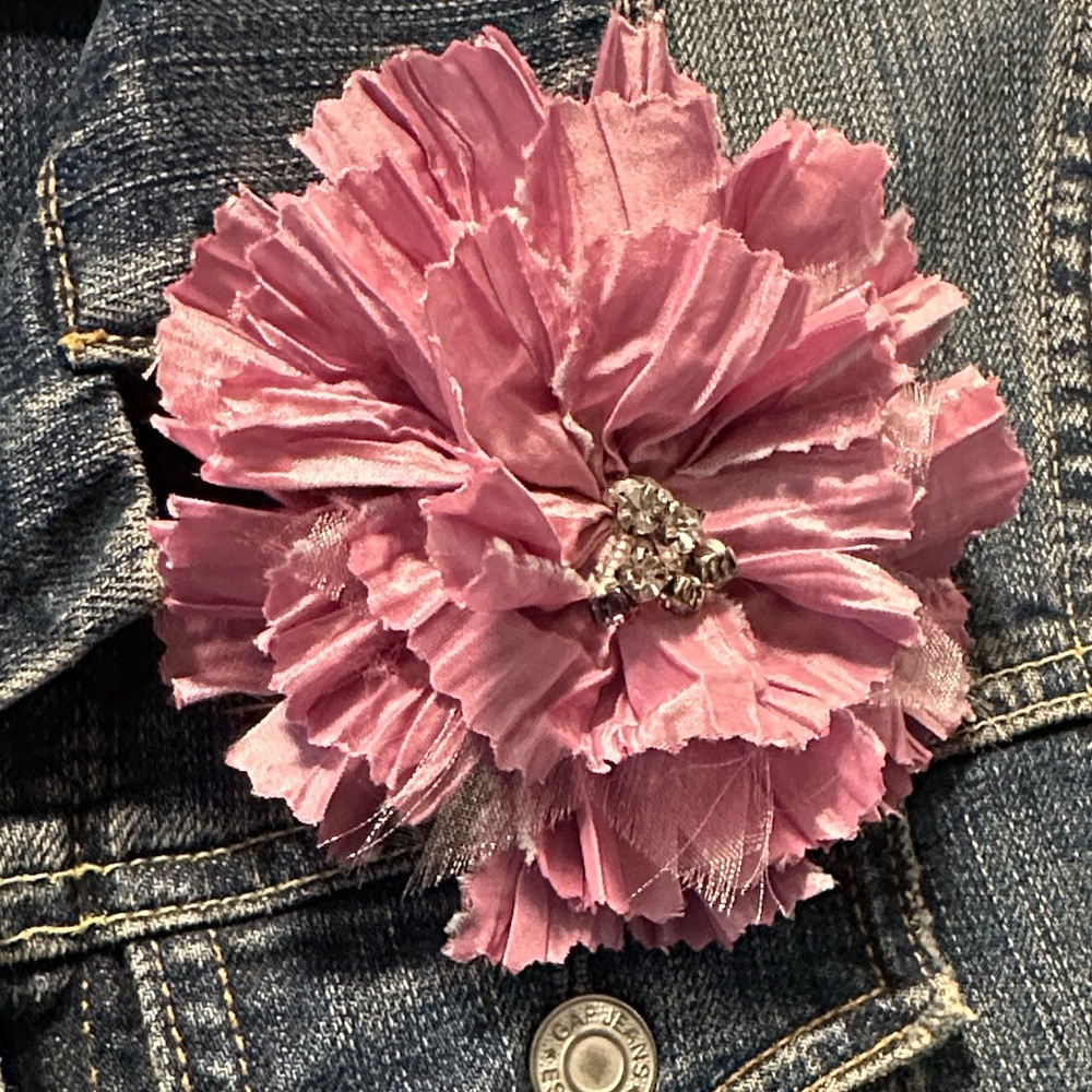 Pink Magenitized Floral Taffeta Fabric Brooch